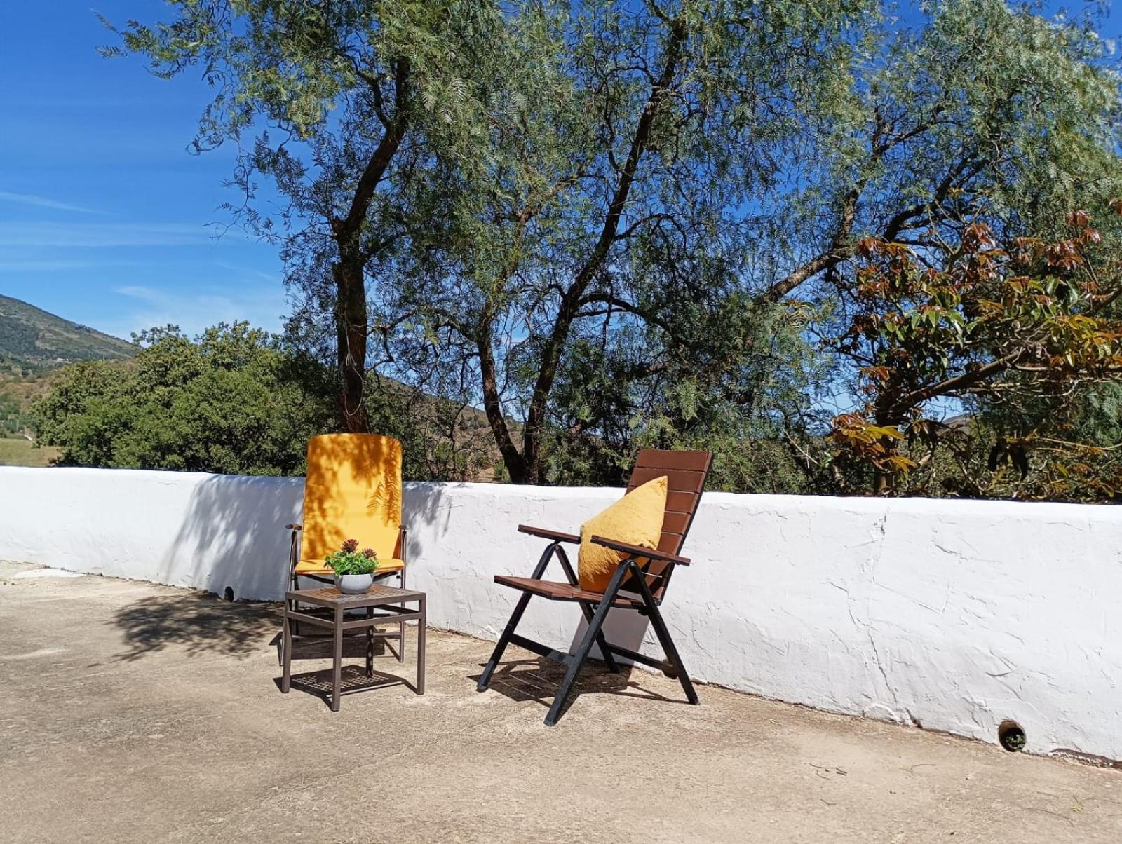 Complejo Rural Los Alcornoquillos Carratraca Eksteriør billede